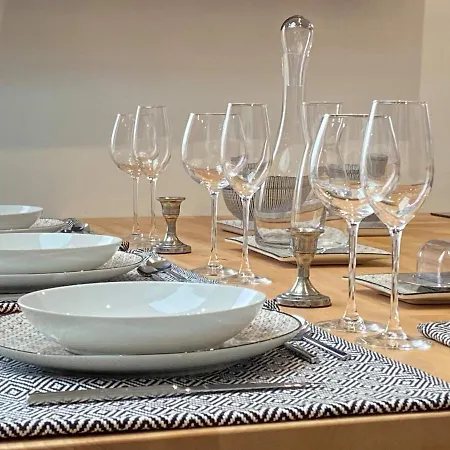 Le Farniente Au Bord De *