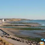 Le Farniente Au Bord De